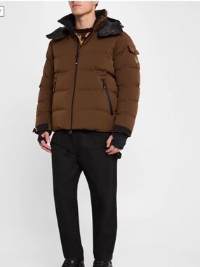 Like New. Moncler Grenoble Men's Montgetech Short Down Jacket SZ 3 ( US L)